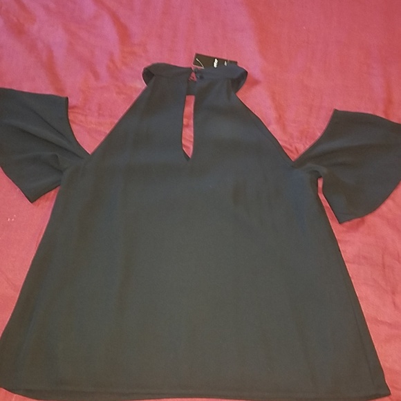 Brand new black top - Picture 4 of 8